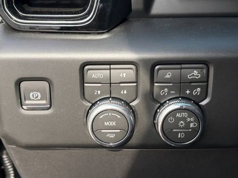 New 2026 GMC Sierra 1500 AT4 w/ AT4 Premium Package image 5