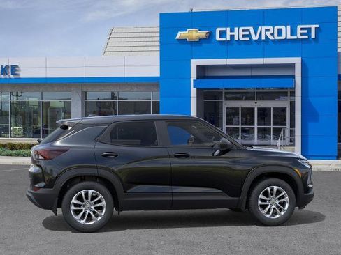 New 2026 Chevrolet TrailBlazer LS FWD image 29