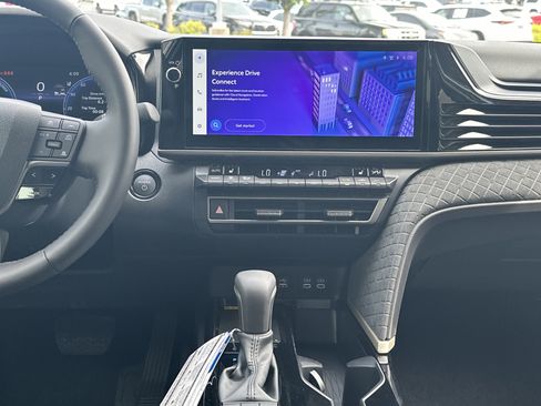 New 2026 Toyota Camry XLE AWD/4WD image 13