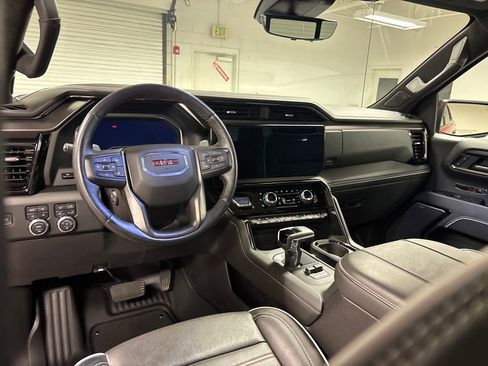 Certified 2024 GMC Sierra 1500 AT4X image 27