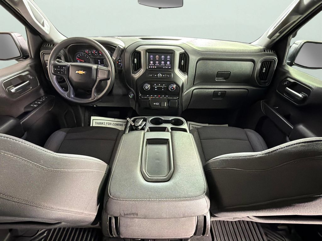 Certified 2024 Chevrolet Silverado 1500 Custom RWD image 30