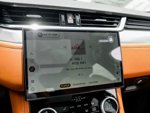 Used 2026 Jaguar F-PACE R-Dynamic S AWD/4WD image 35