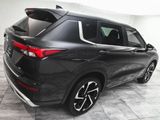 Used 2024 Mitsubishi Outlander SE Black Edition image 6