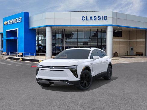 New 2026 Chevrolet Blazer EV LT image 8