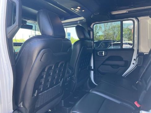 Used 2023 Jeep Wrangler Unlimited Rubicon 392 w/ Xtreme Recon 35" Tire Package AWD/4WD image 22
