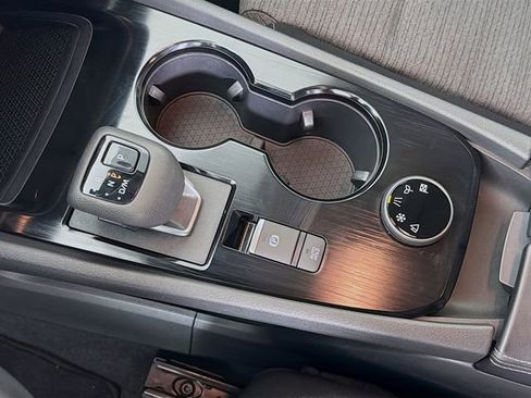 Certified 2023 Nissan Rogue SV image 18