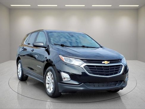 Used 2021 Chevrolet Equinox LT FWD image 25