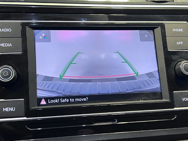 Certified 2023 Volkswagen Tiguan S FWD image 25