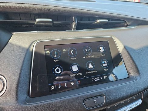 Used 2023 Cadillac XT4 Premium Luxury image 21