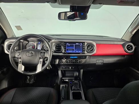 Used 2021 Toyota Tacoma SR5 image 23