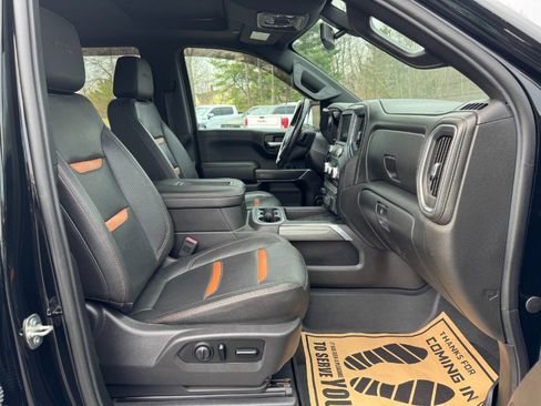 Used 2019 GMC Sierra 1500 AT4 w/ AT4 Premium Package image 18