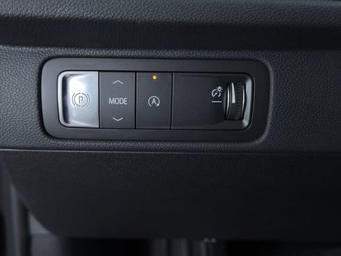 New 2026 Chevrolet Traverse LT w/ Midnight/Sport Edition FWD image 14