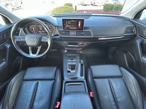 Used 2019 Audi Q5 2.0T Premium Plus w/ Premium Plus Package image 9