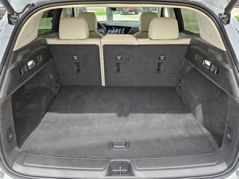 Used 2023 Buick Envision Avenir image 28