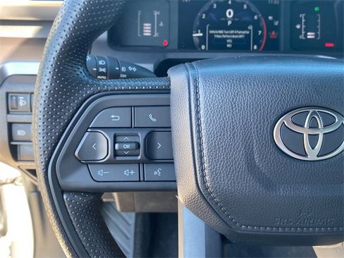 Used 2025 Toyota Tacoma SR5 image 23
