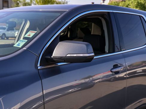 Used 2022 GMC Acadia SLE AWD/4WD image 12