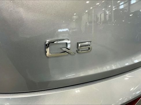 Certified 2023 Audi Q5 2.0T Premium w/ Convenience Package image 8