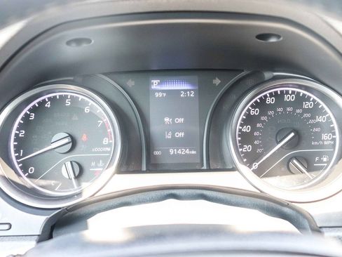 Certified 2023 Toyota Camry SE FWD image 28