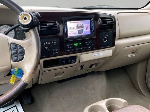 Used 2005 Ford F250 4x4 Crew Cab Super Duty image 11