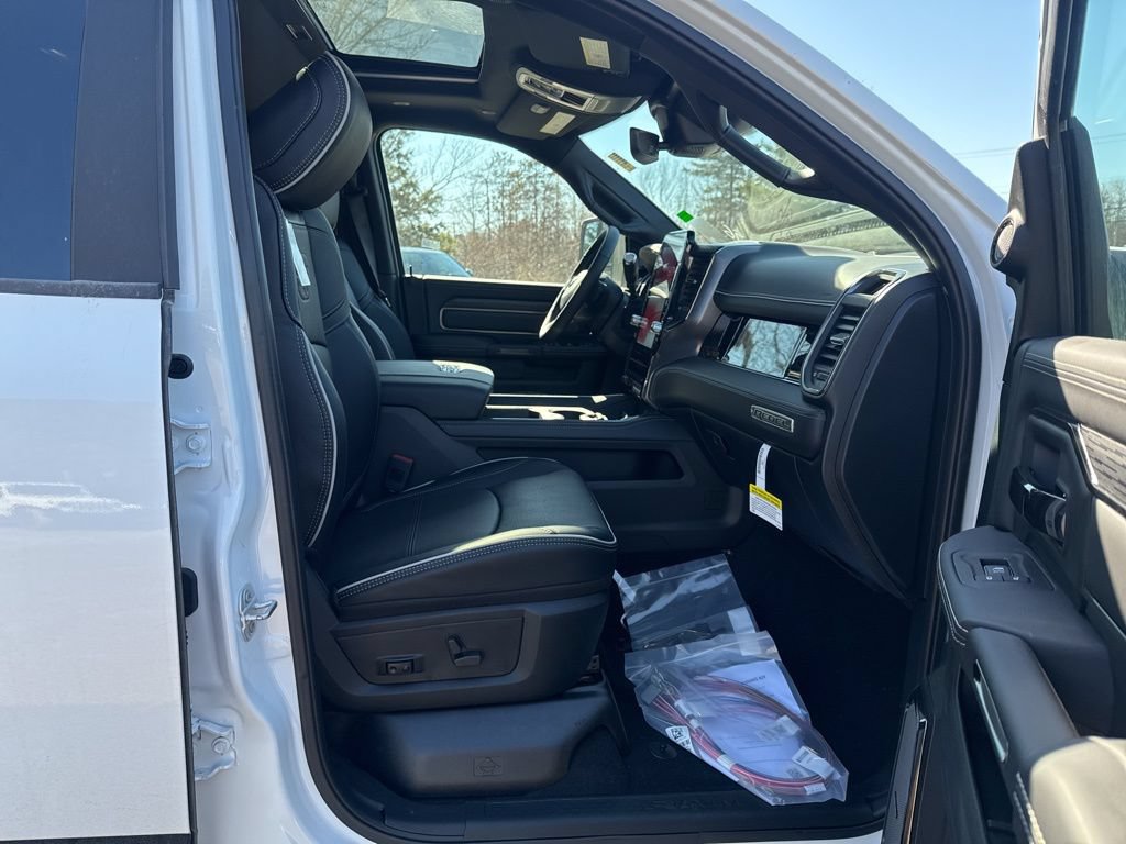 New 2026 RAM 2500 Rebel w/ Rebel Level 2 Equipment Group AWD/4WD image 30