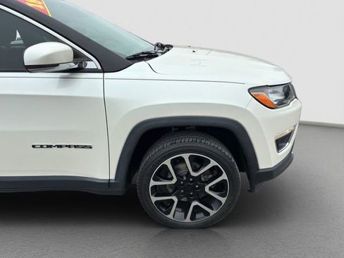 Used 2018 Jeep Compass Limited w/ Navigation Group image 18
