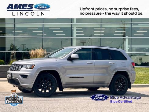 Used 2019 Jeep Grand Cherokee Altitude AWD/4WD image 1
