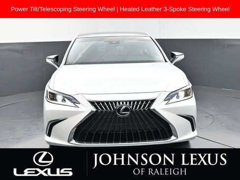 Used 2025 Lexus ES 350 w/ Premium Package FWD image 4