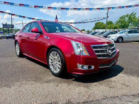 Used 2010 Cadillac CTS Premium RWD image 8