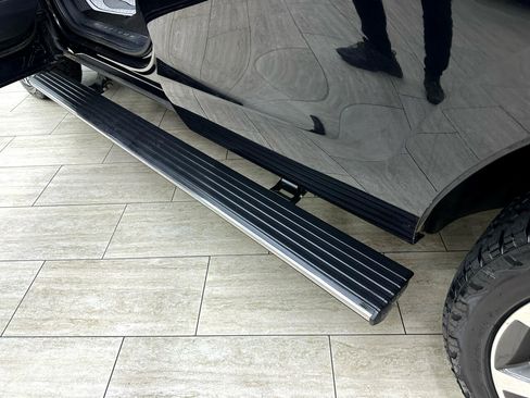 Used 2020 Ford Expedition Platinum image 39