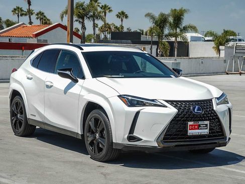 Used 2021 Lexus UX 250h w/ Premium Package AWD/4WD image 4
