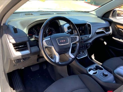 Used 2020 GMC Terrain SLE w/ Elevation Edition FWD image 18