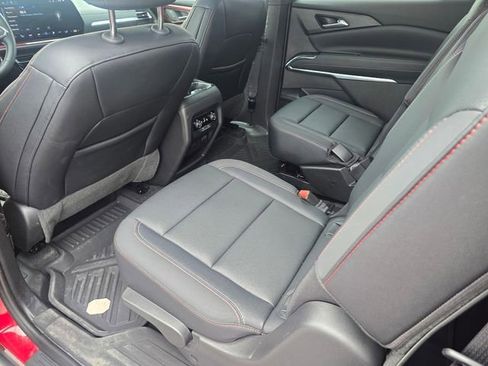 Used 2026 Chevrolet Traverse Z71 AWD/4WD image 12