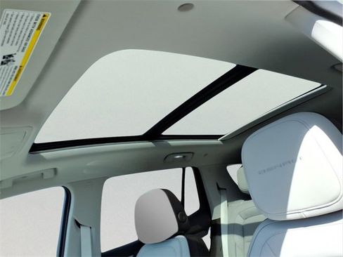 New 2026 GMC Terrain Denali image 16