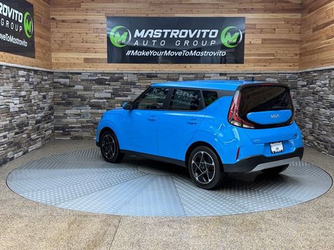 Used 2023 Kia Soul EX FWD image 7