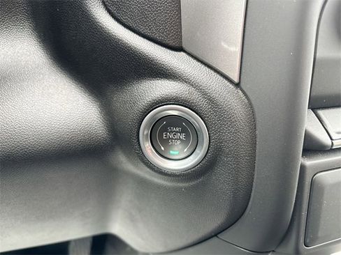Used 2024 Chevrolet Silverado 1500 Custom w/ Dark Appearance Package image 32