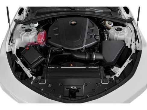 Used 2018 Chevrolet Camaro LT RWD image 41