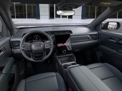 New 2026 GMC Terrain AT4 w/ LPO, Black Badging Package AWD/4WD image 15