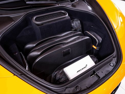 New 2026 McLaren 750S Spider image 23