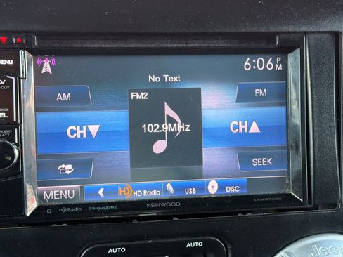 Used 2014 Jeep Wrangler Unlimited Sahara w/ Connectivity Group image 20