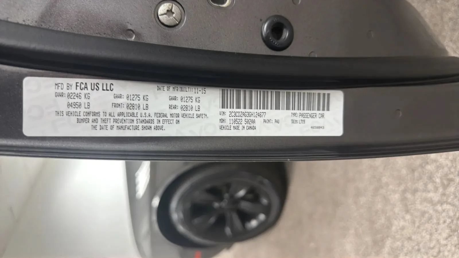 Used 2016 Dodge Challenger SXT RWD image 29