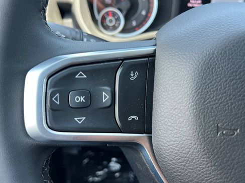 New 2026 RAM 2500 Big Horn AWD/4WD image 21