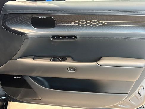 New 2026 Genesis G90 3.5T Prestige image 11