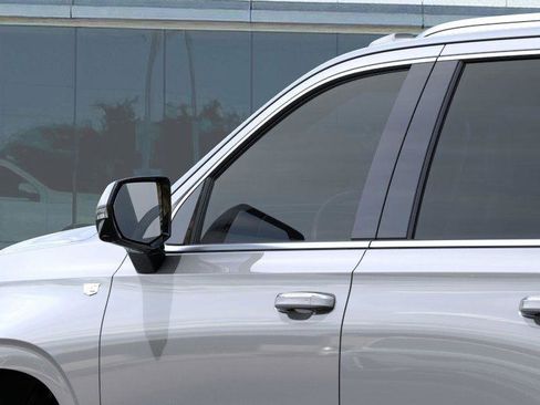 New 2026 Cadillac Escalade Luxury image 13