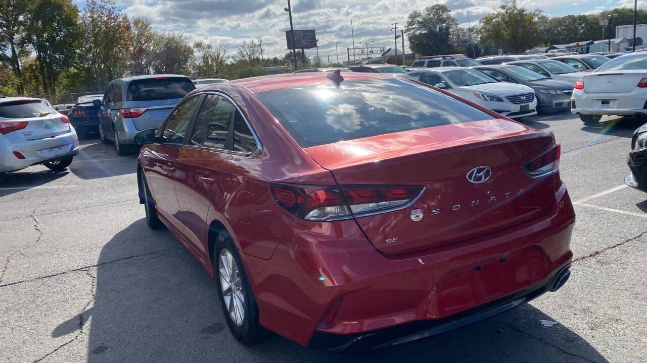 Used 2018 Hyundai Sonata SE FWD image 13