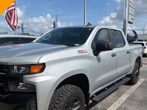 Used 2020 Chevrolet Silverado 1500 Custom Trail Boss w/ Custom Convenience Package AWD/4WD image 1