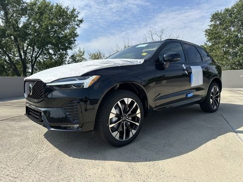 New 2026 Volvo XC60 B5 Plus w/ Protection Package Premier image 3