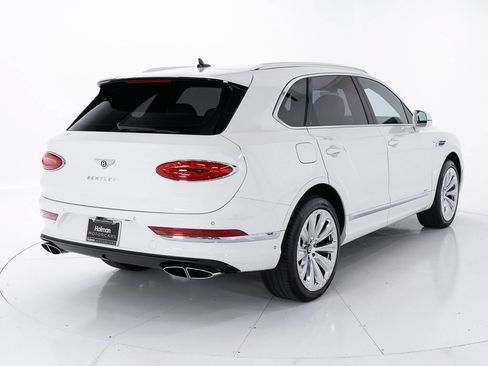 Certified 2023 Bentley Bentayga AWD/4WD image 5