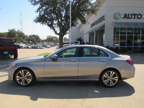 Used 2019 Mercedes-Benz C 300 Sedan image 14