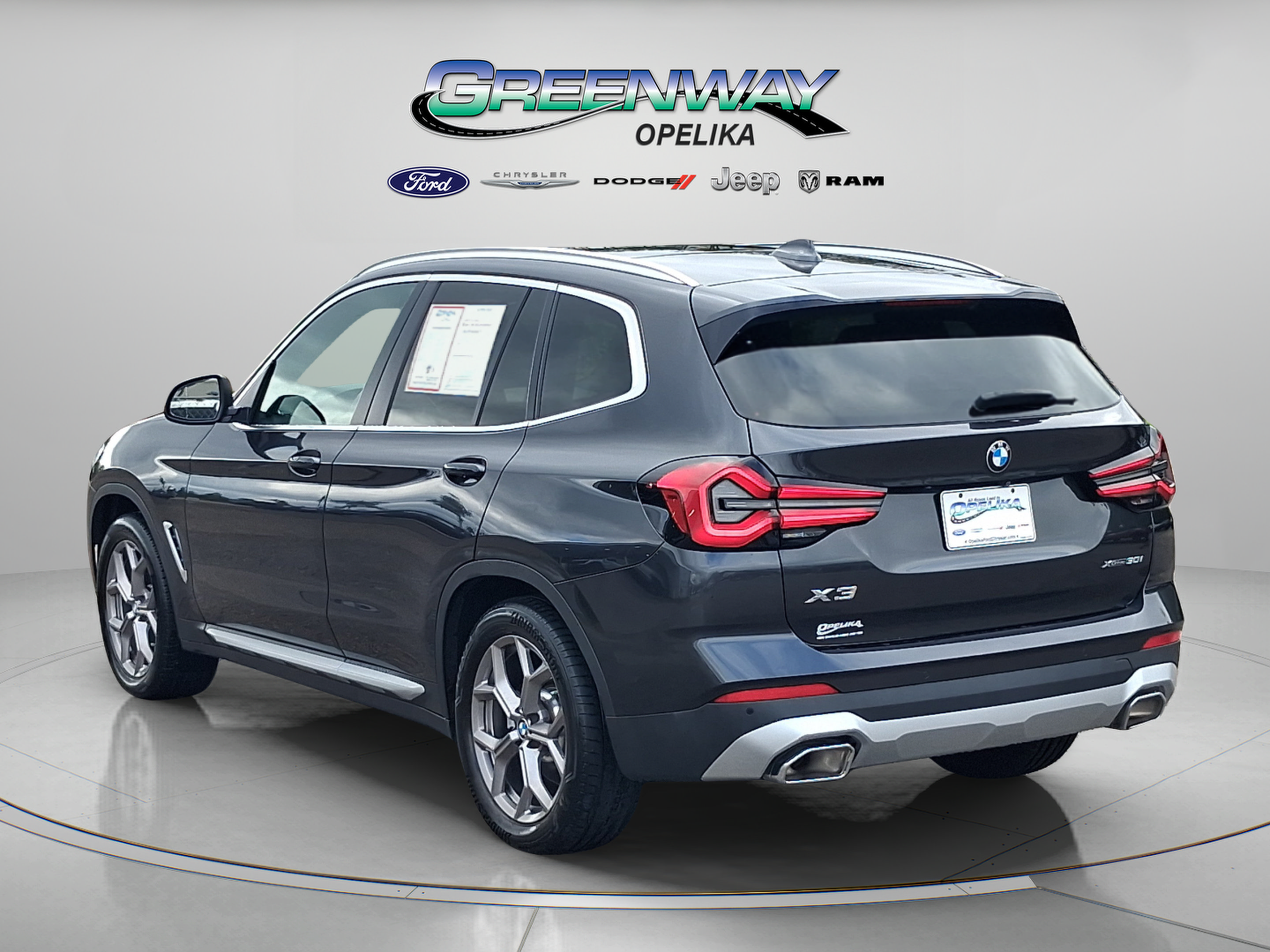 Used 2022 BMW X3 xDrive30i AWD/4WD image 5