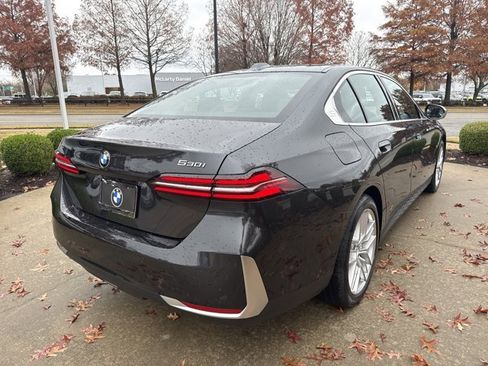 Certified 2024 BMW 530i xDrive w/ Convenience Package image 5